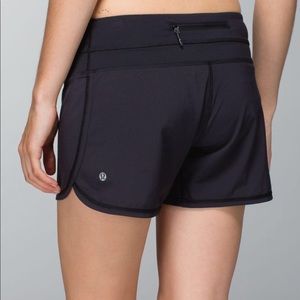 Lululemon Groovy Run Short, Black, Size 8